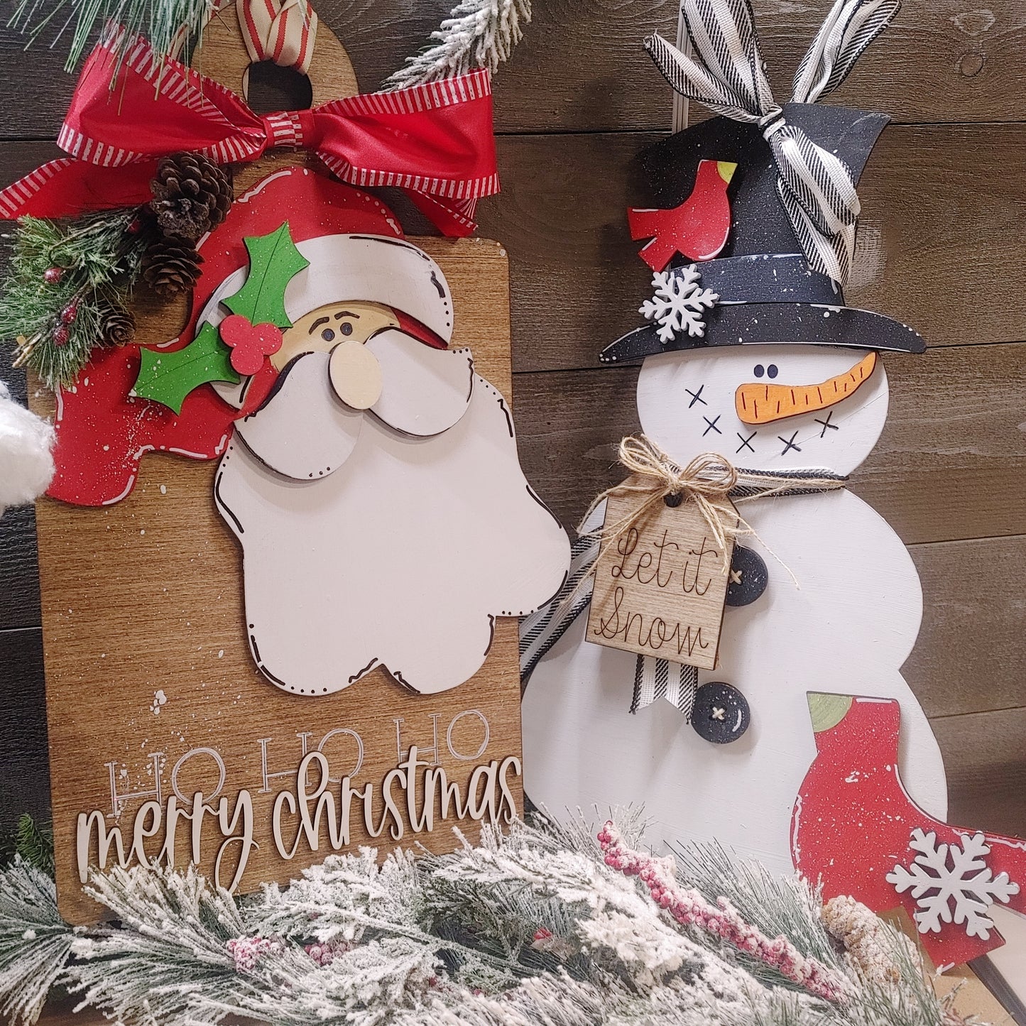 READY TO SHIP - SANTA MERRY CHRISTMAS DOOR HANGER